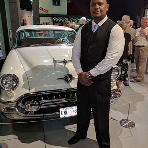 Meet your Posher, Tony